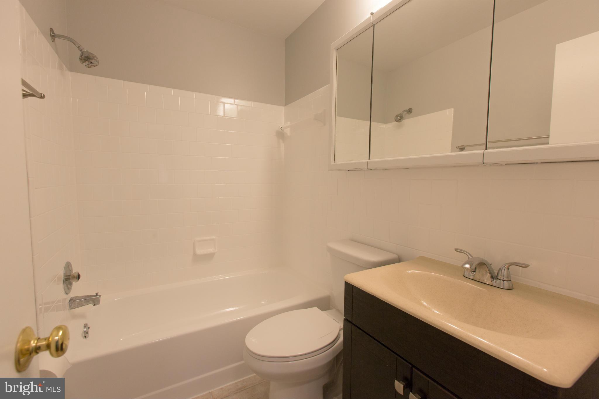 8237 Frye Road Alexandria, VA 22309 - Photo 12 of 22 Bath