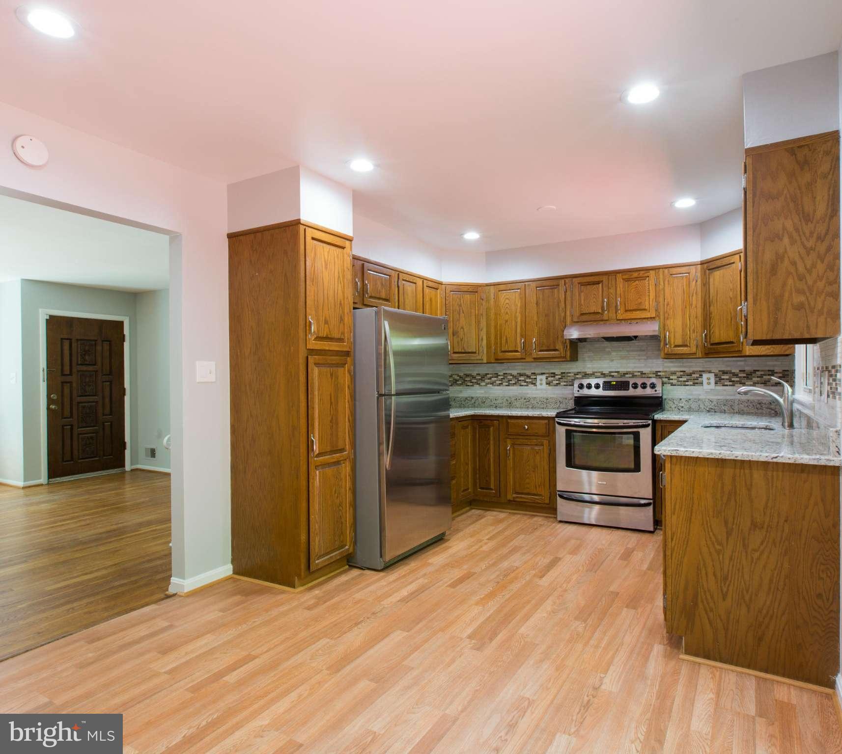 8237 Frye Road Alexandria, VA 22309 - Photo 4 of 22 Kitchen