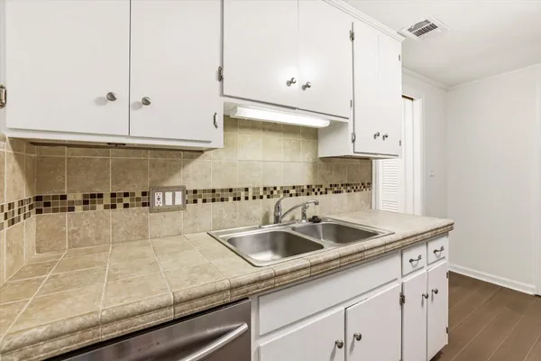 $289,000 | 1904 Miccosukee Road, Tallahassee, FL 32308