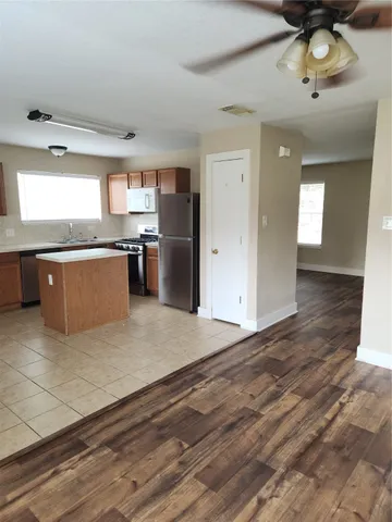 $1,600 | 819 Lightningbug Lane, Conroe, TX 77301