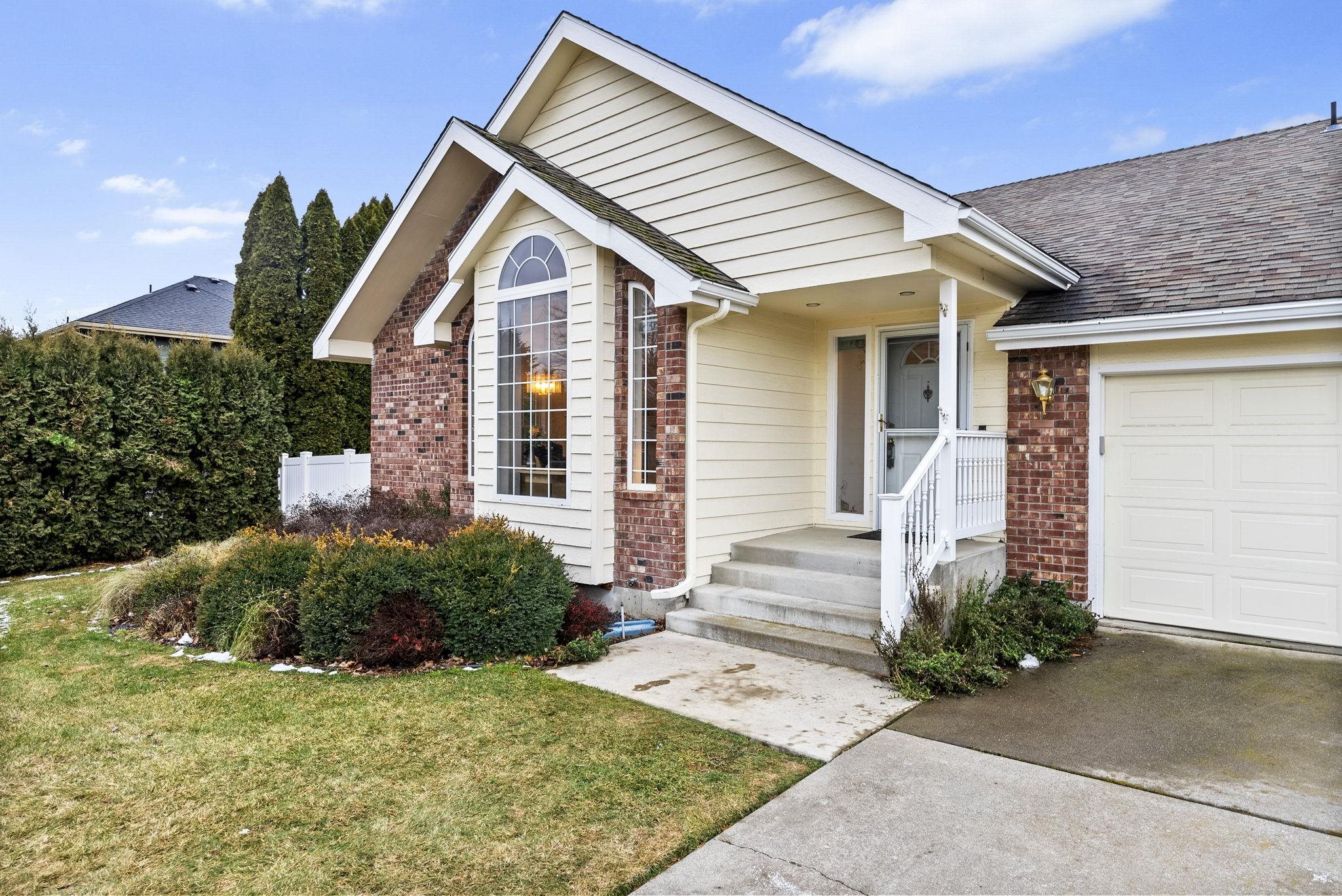 2620 South Bolivar Road Veradale, WA 99037 - Photo 2 of 39