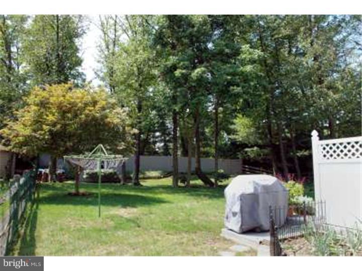 30 Timber Road Horsham, PA 19044 - Photo 21 of 21 Back Yard