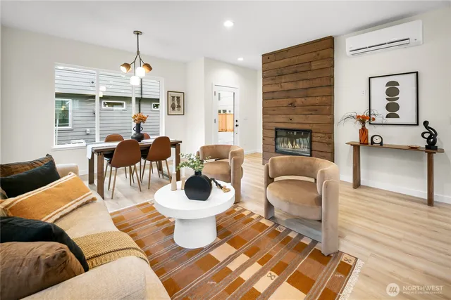 $1,085,000 | 930 Northwest 58th Street, Seattle, WA 98107