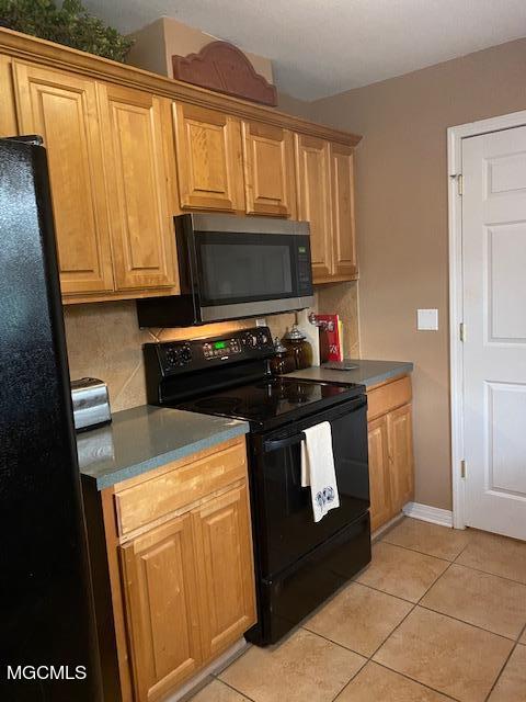 7654 Peabody Road Ocean Springs, MS 39564 - Photo 3 of 8 Kitchen