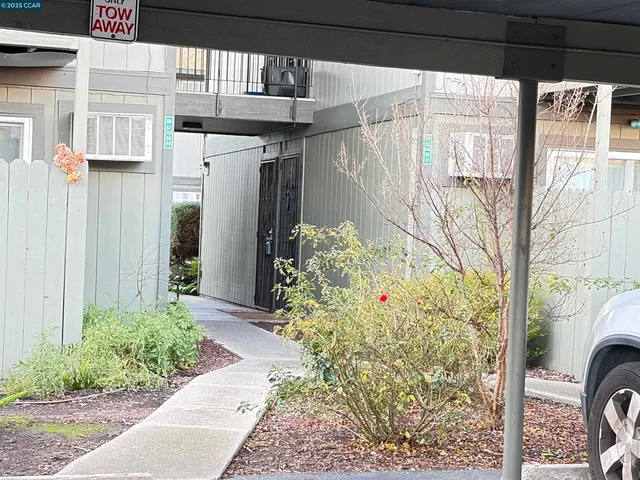 $199,000 | 1133 Meadow Lane, Unit 53, Concord, CA 94520