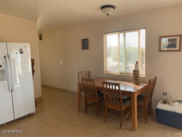 9026 North Page Road Florence, AZ 85132 - Photo 11 of 18 Eat-in Kitchen
