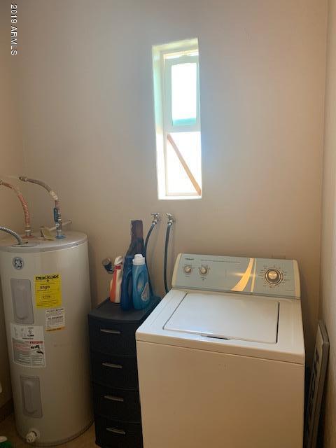 9026 North Page Road Florence, AZ 85132 - Photo 18 of 18 Inside Laundry