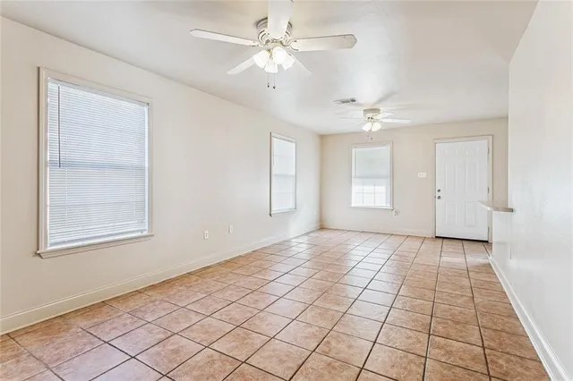 $215,000 | 16037 J R Drive, Hammond, LA 70401