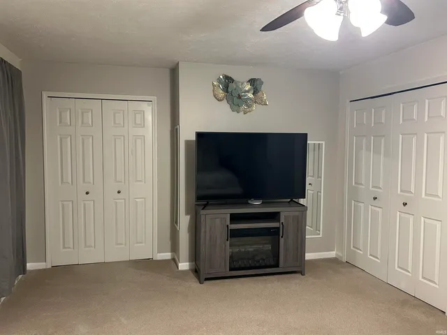 $209,900 | 5912 Lansdown Boulevard, South Bend, IN 46614