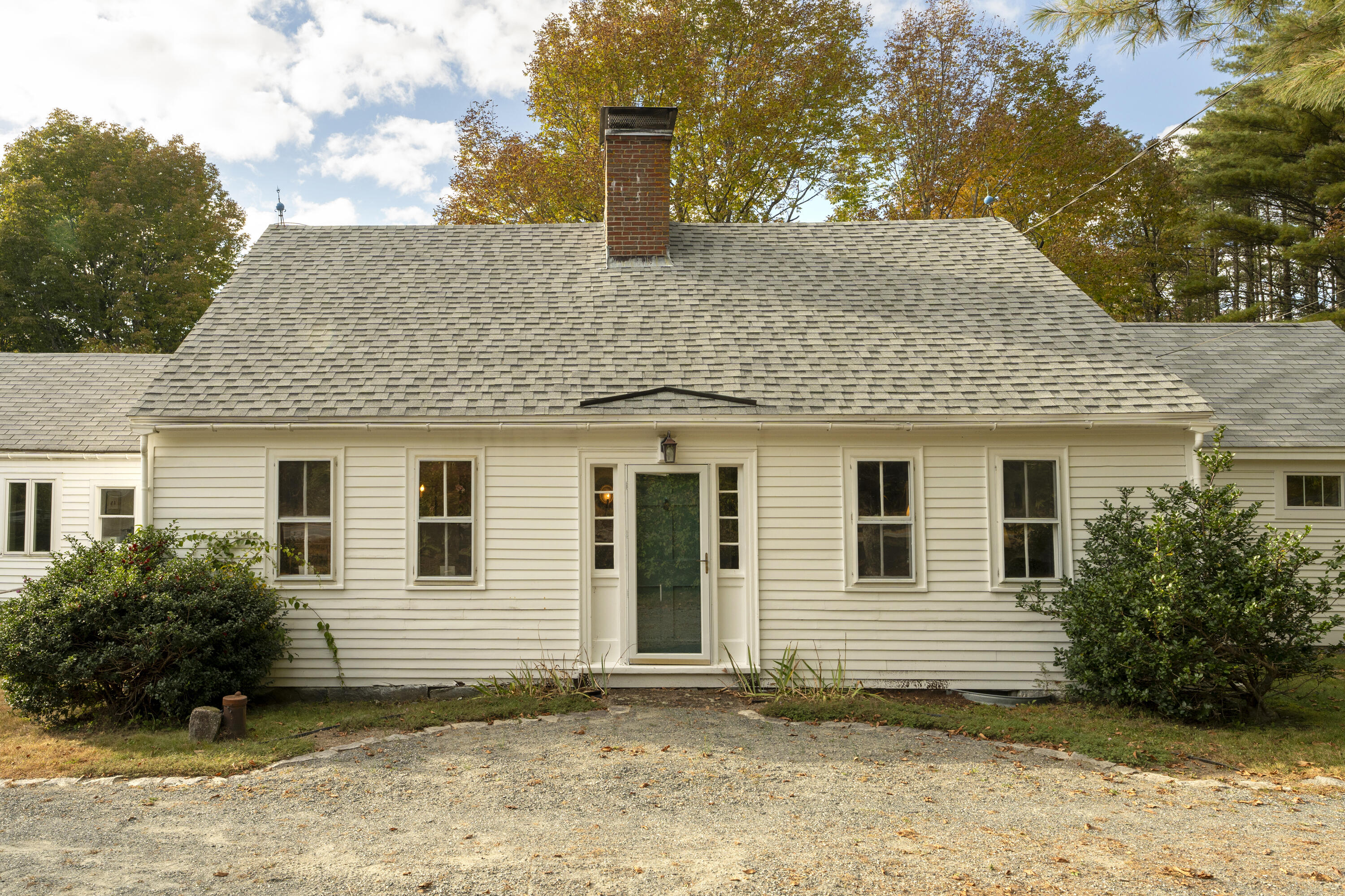 324 The Shore Road Castine, ME 04421 - Photo 4 of 43 Castine_008