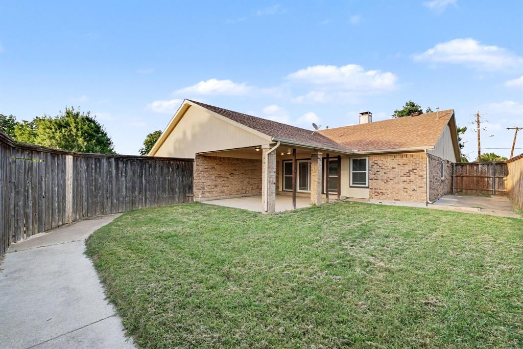 229 South Heartz Road Coppell, TX 75019 - Photo 18 of 22 Gallery Image 18