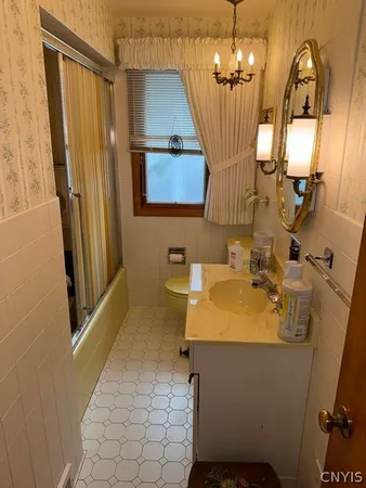 $162,500 | 501 Chestnut Street, Clay, NY 13212