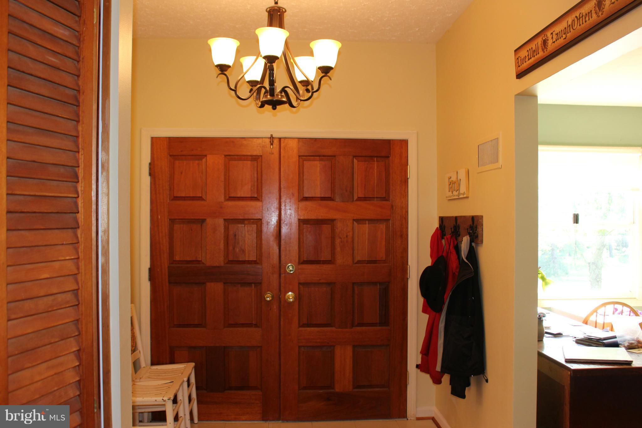 4120 Dumfries Road Catlett, VA 20119 - Photo 17 of 25 Interior (General)