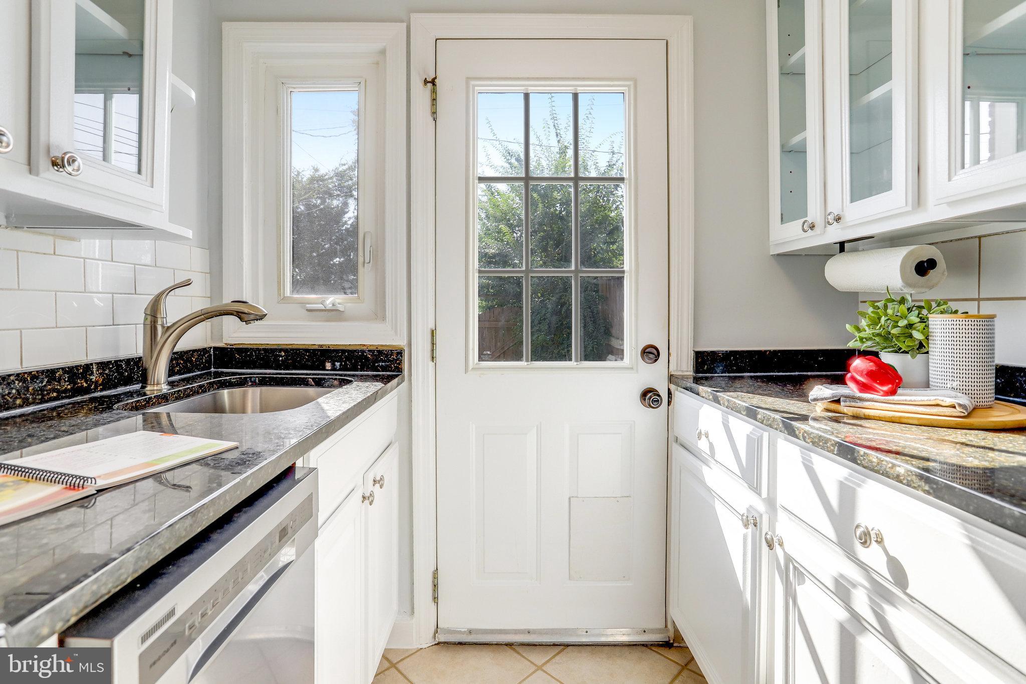 4766 21st Road North Arlington, VA 22207 - Photo 14 of 41 Newly refinished cabinets