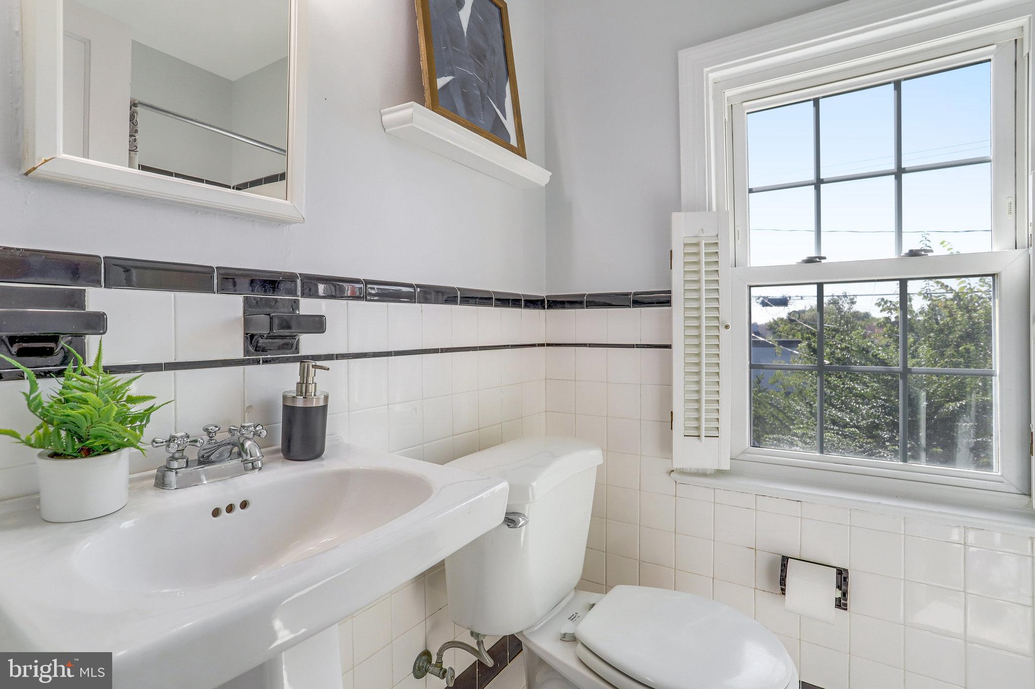4766 21st Road North Arlington, VA 22207 - Photo 22 of 41