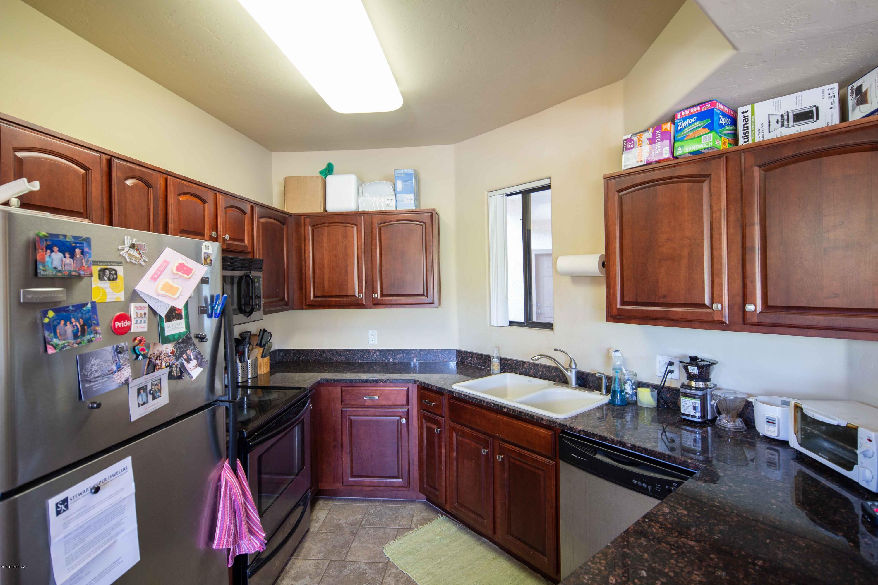 2550 East River Road, Unit 16203 Tucson, AZ 85718 - Photo 4 of 10