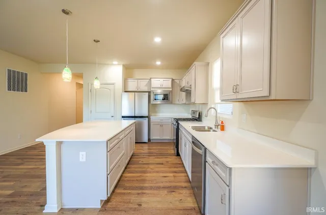 $315,000 | 917 Tuxedo Drive, Westfield, IN 46074