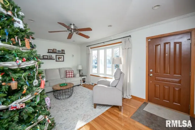 $259,900 | 308 Paris Avenue, Morton, IL 61550