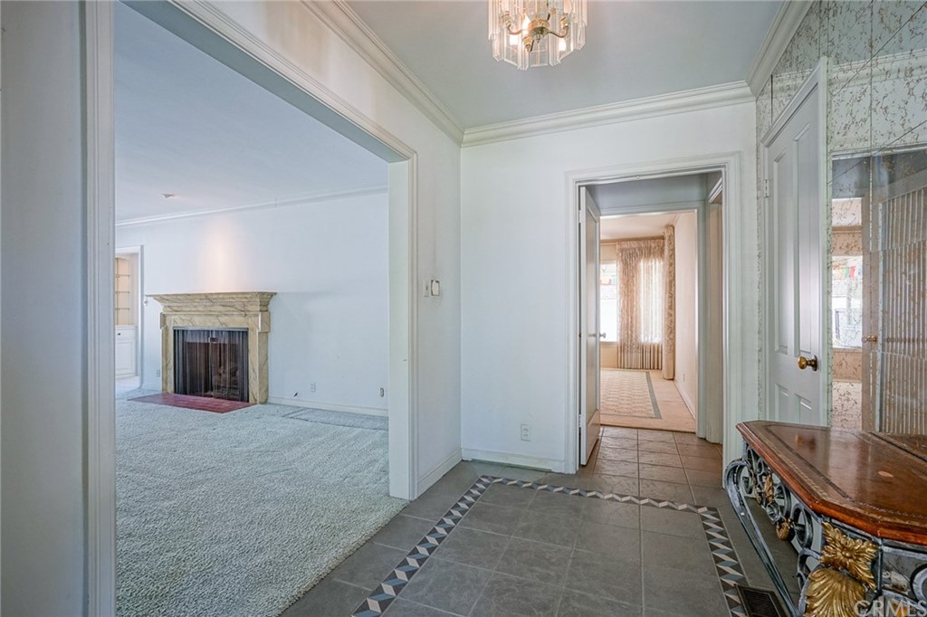 1364 Wembley Road San Marino, CA 91108 - Photo 3 of 7