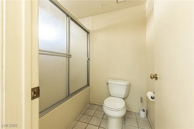 $199,900 | 3883 Desert Marina Drive, Unit 246, Laughlin, NV 89029