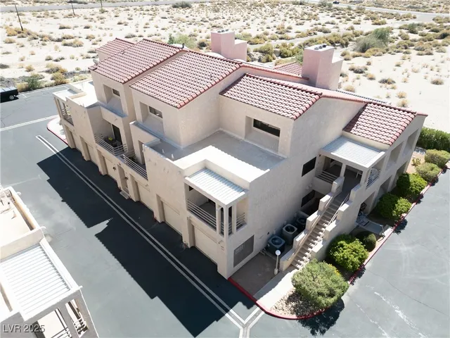 $199,900 | 3883 Desert Marina Drive, Unit 246, Laughlin, NV 89029