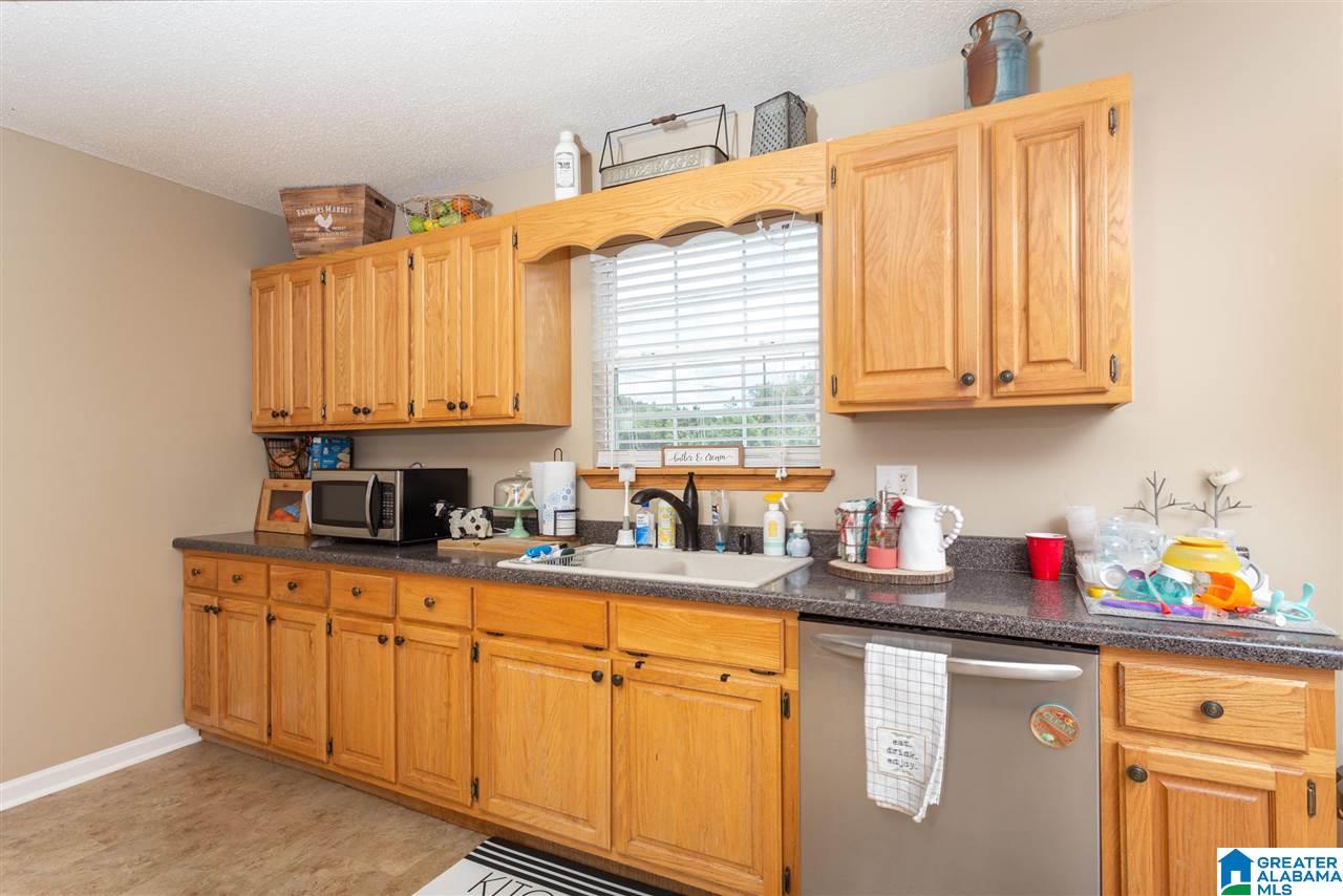 3060 Bud Umphrey Road Boaz, AL 35956 - Photo 12 of 41