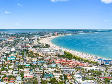 a view of outdoor space with city view