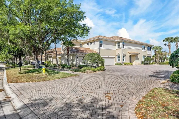 $355,000 | 1351 Emerald Dunes Drive, Unit 1351, Sun City Center, FL 33573