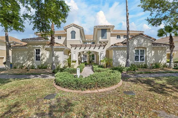 $355,000 | 1351 Emerald Dunes Drive, Unit 1351, Sun City Center, FL 33573
