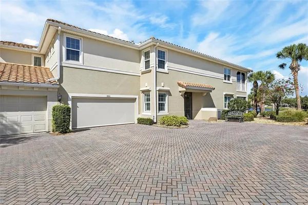 $355,000 | 1351 Emerald Dunes Drive, Unit 1351, Sun City Center, FL 33573