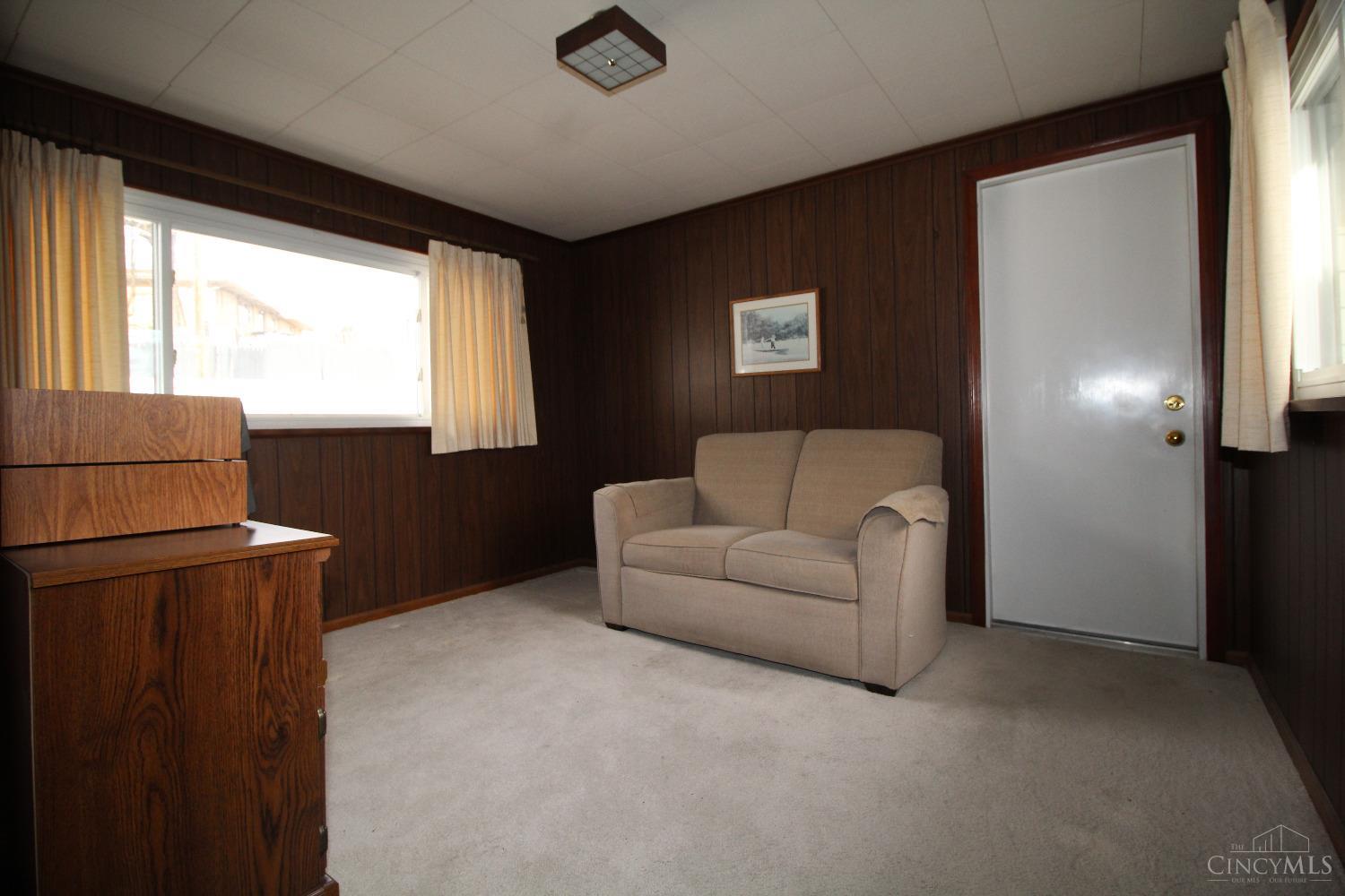 1195 Dale Road Hamilton, OH 45013 - Photo 9 of 19 Gallery Image 9