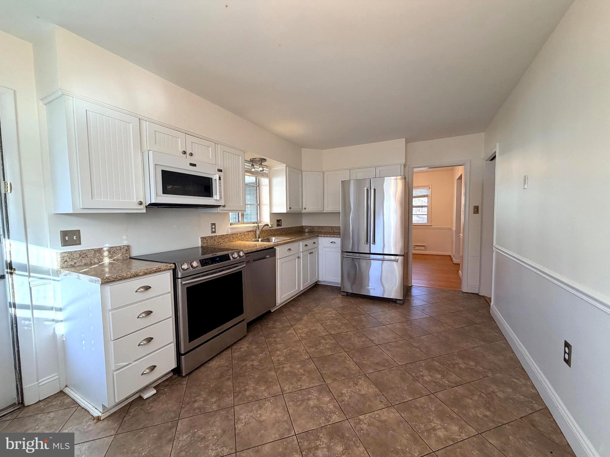 6426 Noble Drive McLean, VA 22101 - Photo 6 of 13