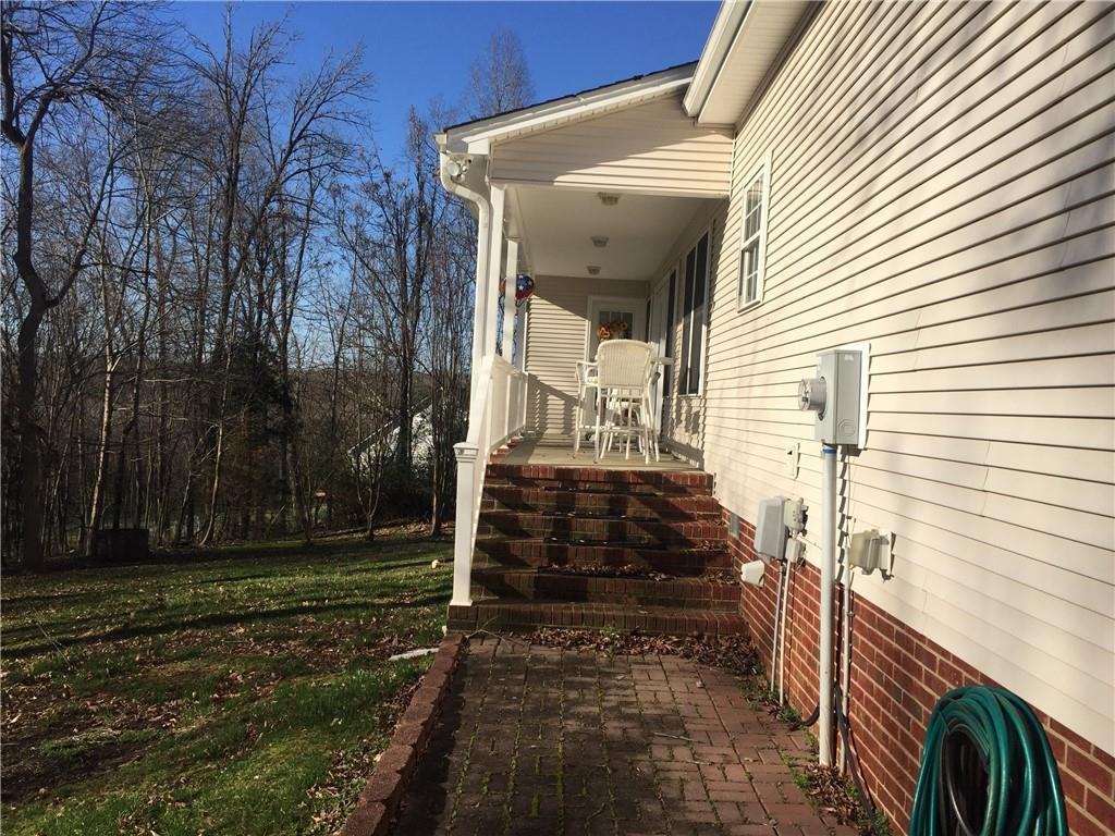 712 Thompson Road Graham, NC 27253 - Photo 19 of 22 Gallery Image 19