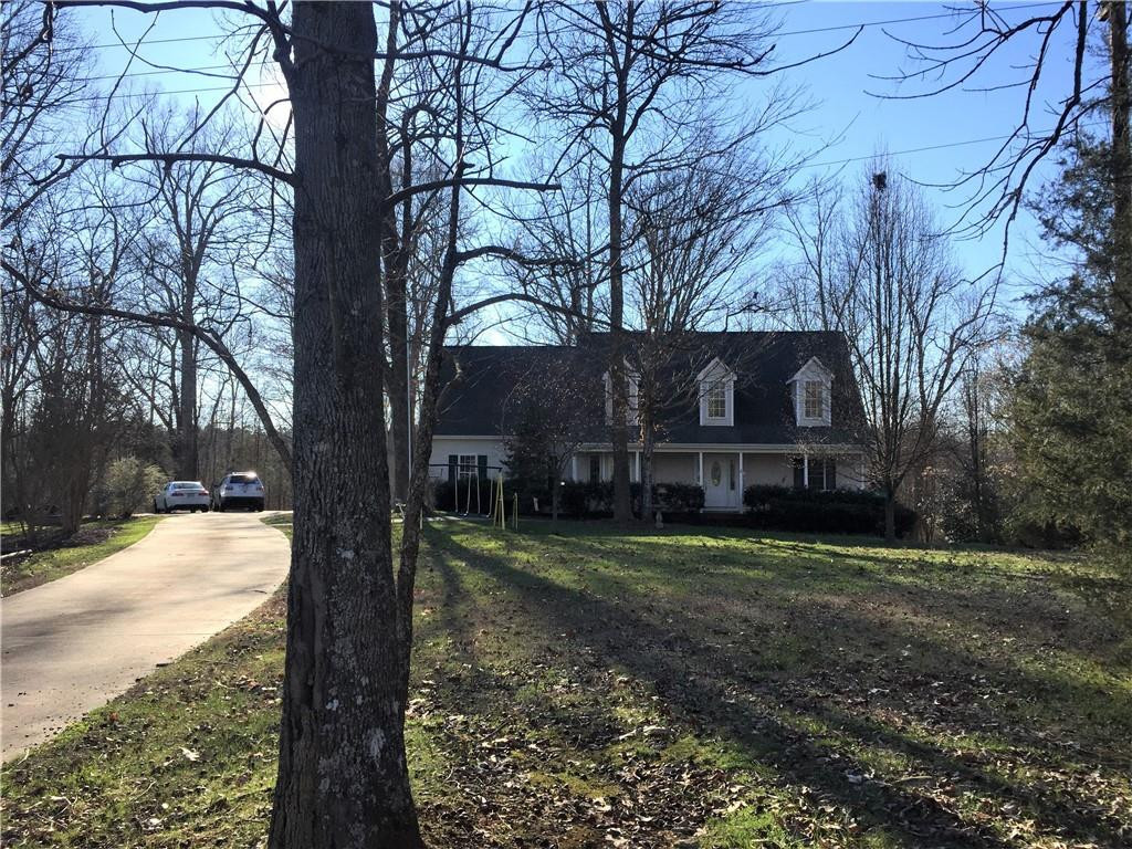 712 Thompson Road Graham, NC 27253 - Photo 2 of 22 Gallery Image 2