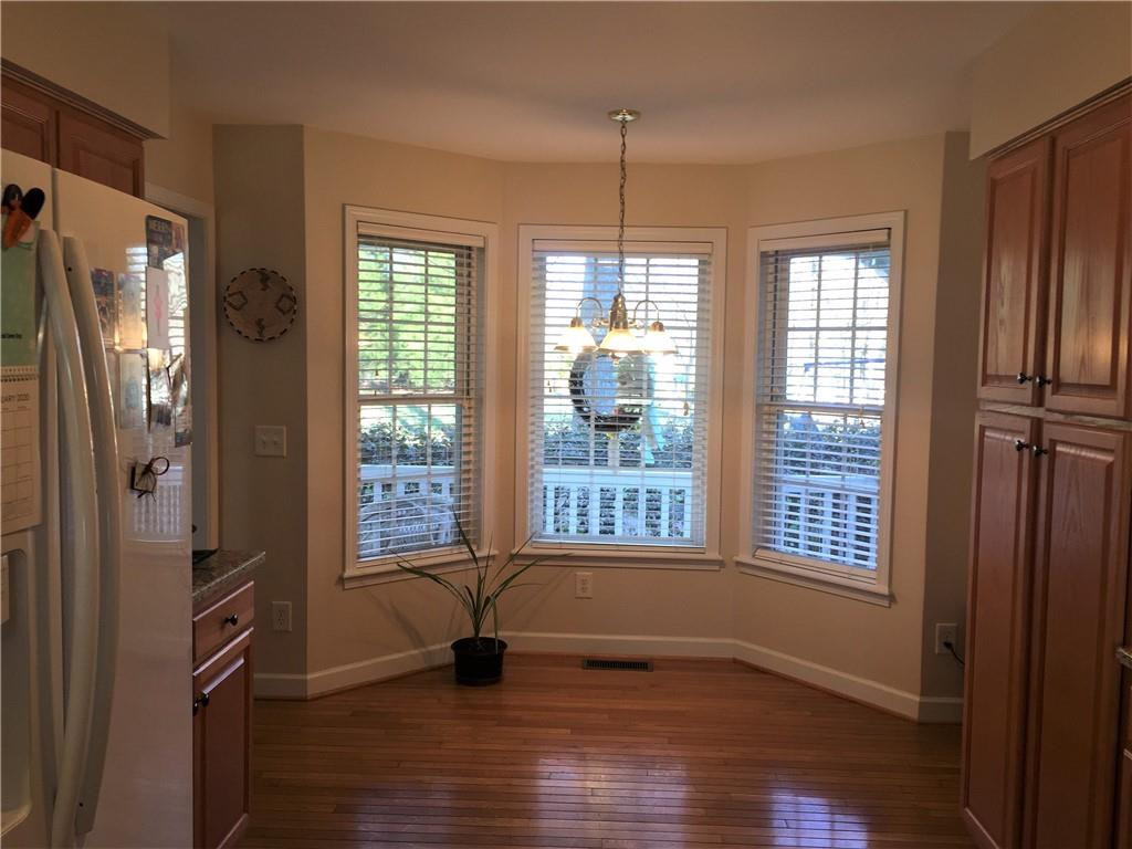 712 Thompson Road Graham, NC 27253 - Photo 8 of 22 Gallery Image 8