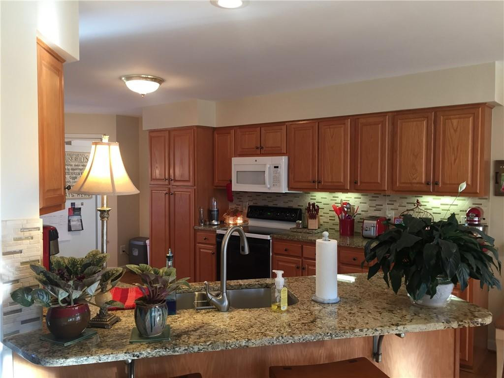712 Thompson Road Graham, NC 27253 - Photo 9 of 22 Gallery Image 9
