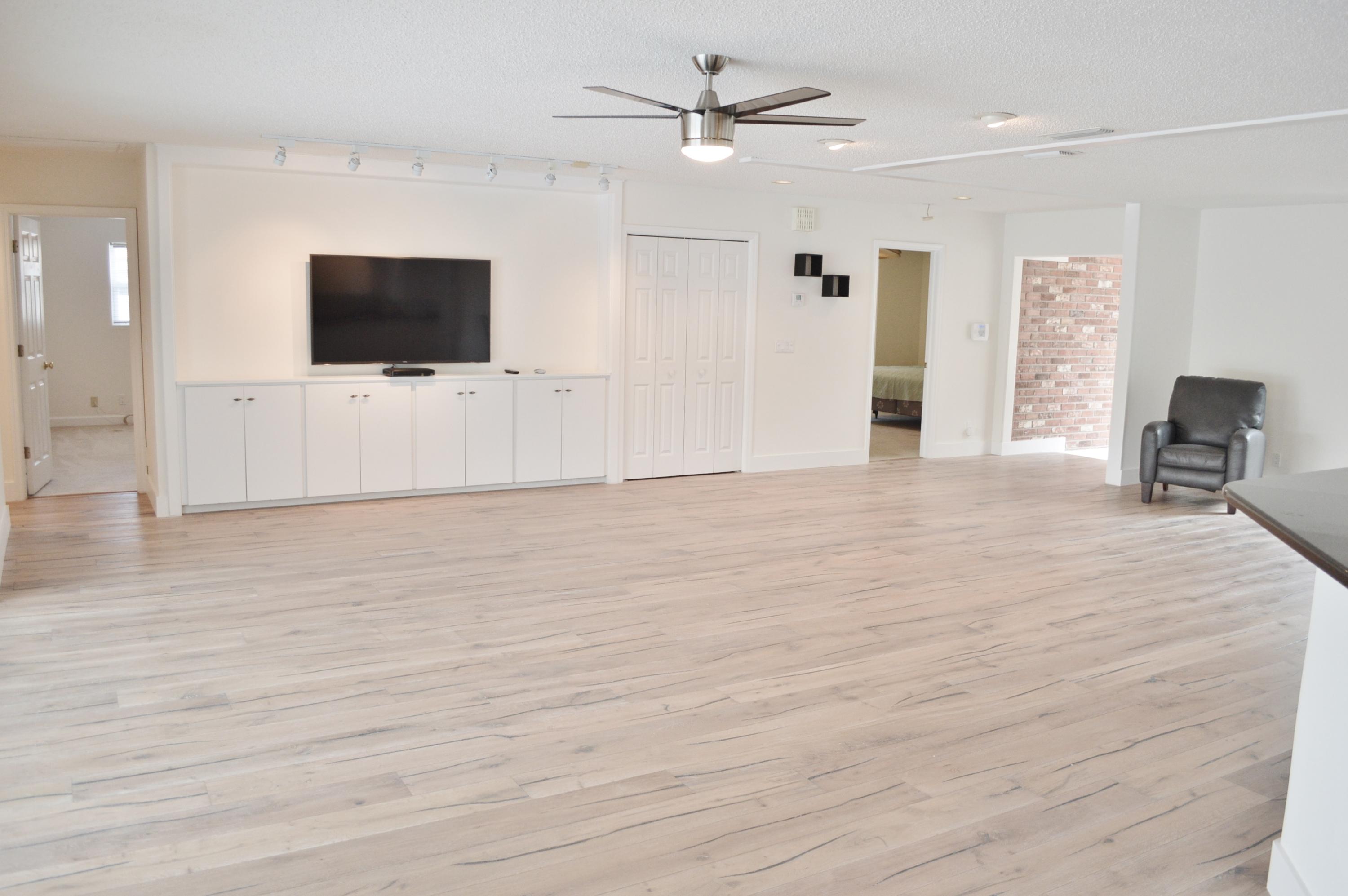 152 Beacon Lane Jupiter Inlet Colony, FL 33469 - Photo 11 of 15 DSC_0107