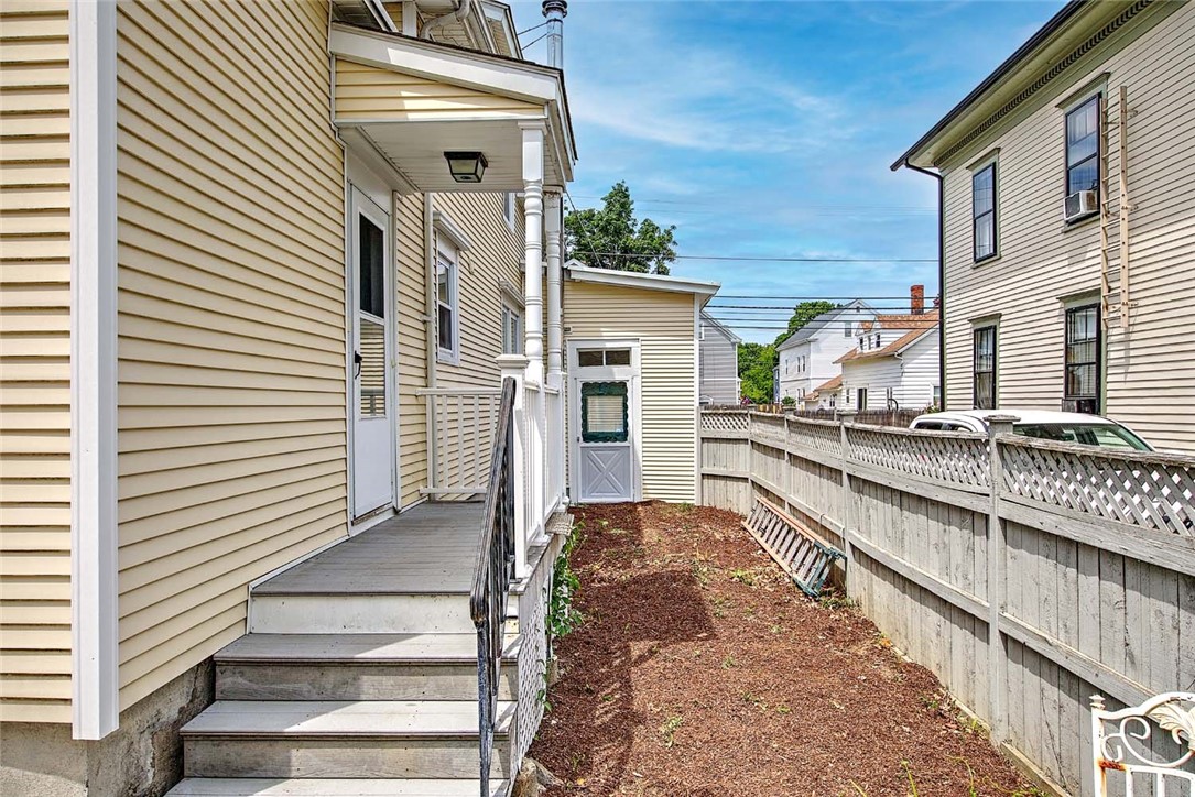 73 Child Street Warren, RI 02885 - Photo 36 of 43