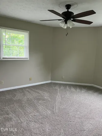 $2,000 | 148 Green Pond Road, Johnson City, TN 37604