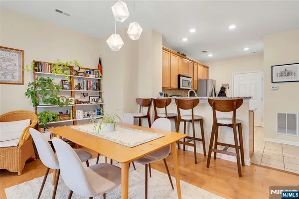 $449,000 | 10 Iris Lane, Unit 605, Garfield, NJ 07026