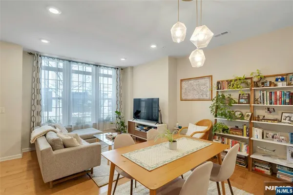 $449,000 | 10 Iris Lane, Unit 605, Garfield, NJ 07026