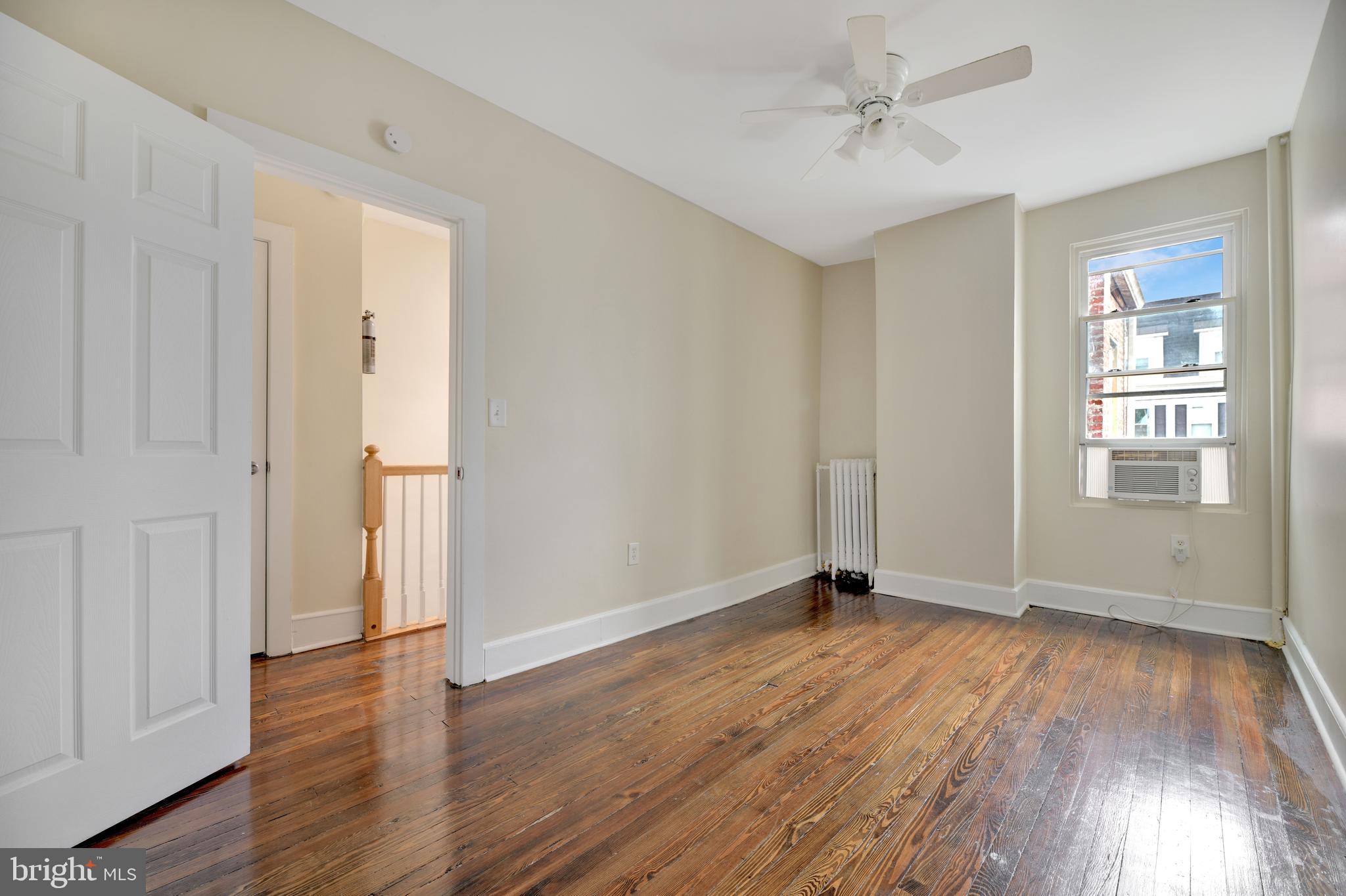 618 Columbia Road Northwest Washington, DC 20001 - Photo 8 of 15