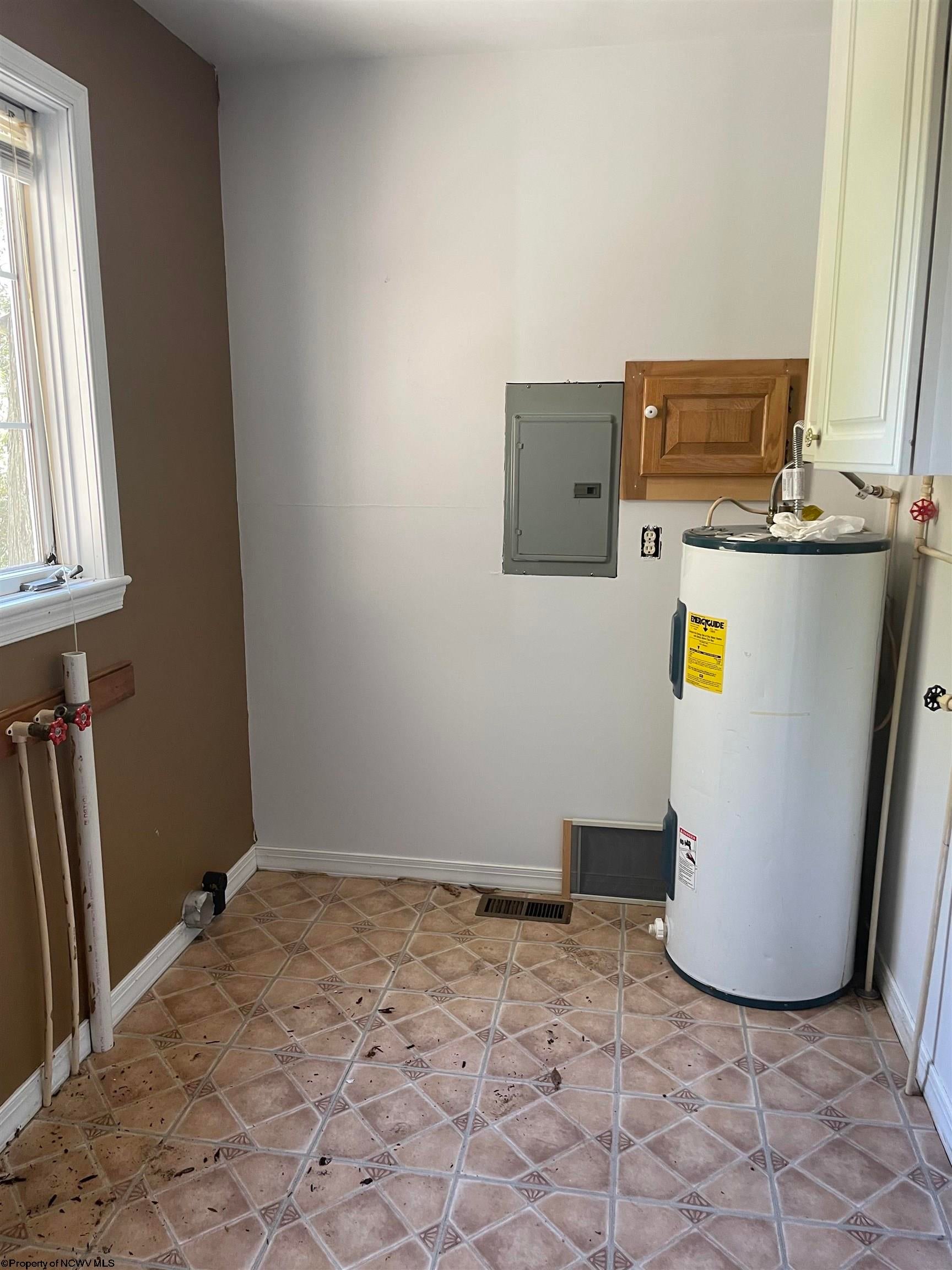 1914 Georgetown Road Elkins, WV 26241 - Photo 10 of 17 Gallery Image 10