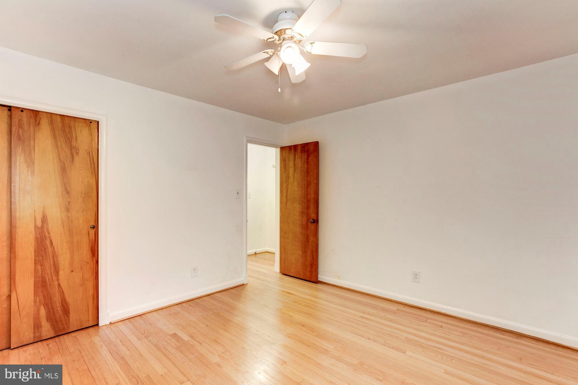 4625 Edgefield Road Bethesda, MD 20814 - Photo 17 of 27 Gallery Image 17