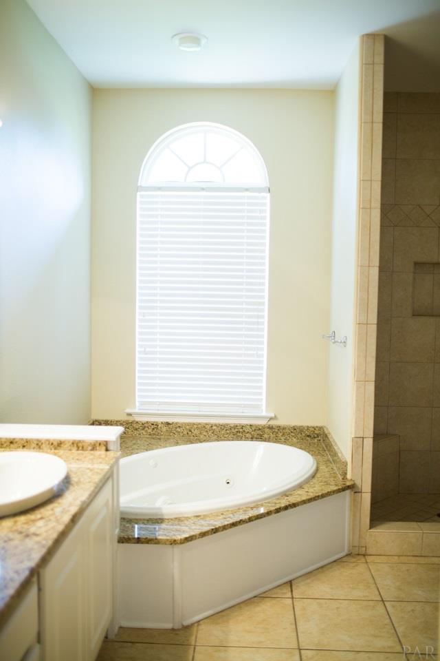 16660 Innerarity Point Road Pensacola, FL 32507 - Photo 25 of 49 Gallery Image 25