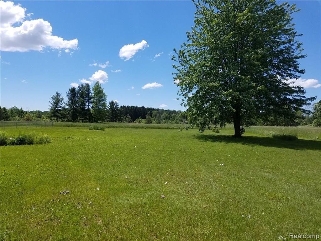 2 Grand Blanc Road Grand Blanc, MI 48439 - Photo 1 of 3