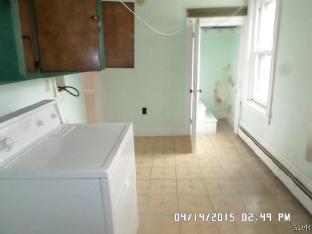 1104 Applebutter Road Bethlehem, PA 18015 - Photo 9 of 22 Gallery Image 9