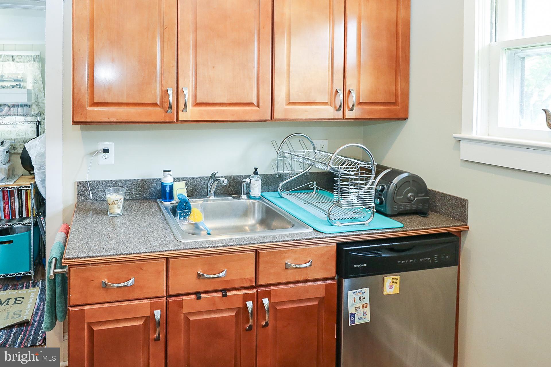 8349 Stow Road Pennsauken, NJ 08110 - Photo 13 of 32 Gallery Image 13