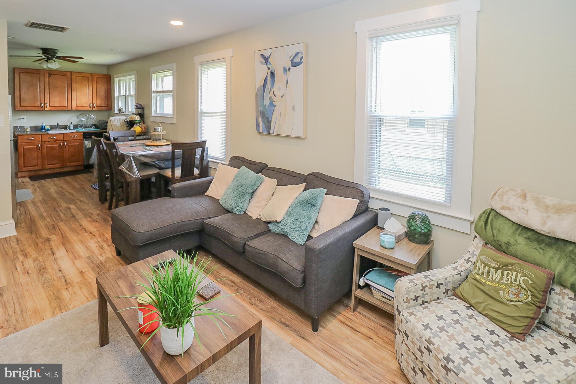 8349 Stow Road Pennsauken, NJ 08110 - Photo 7 of 32 Gallery Image 7