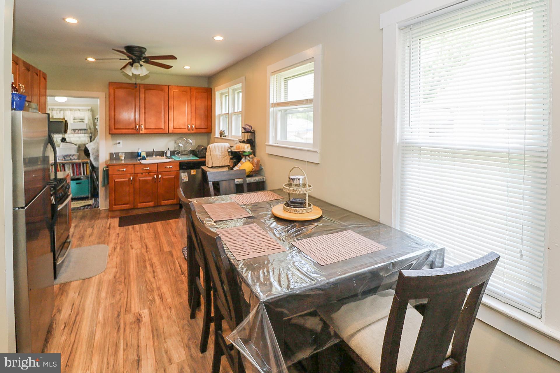 8349 Stow Road Pennsauken, NJ 08110 - Photo 8 of 32 Gallery Image 8